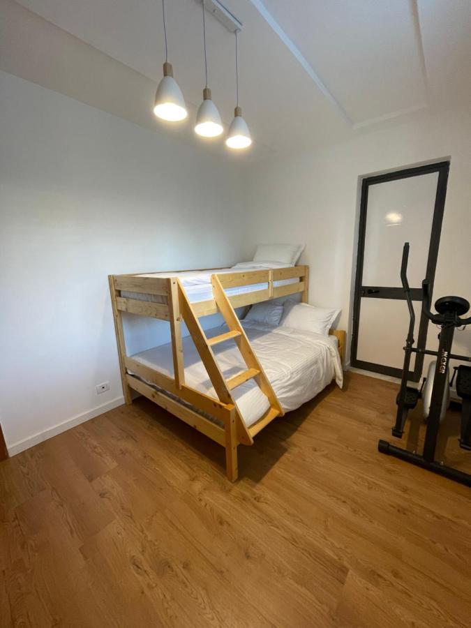Proper Apartment 1 Tiranë Luaran gambar